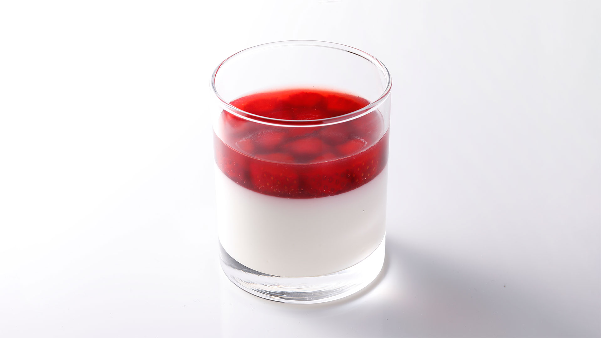 Yogurt Jelly with Amaou Strawberries