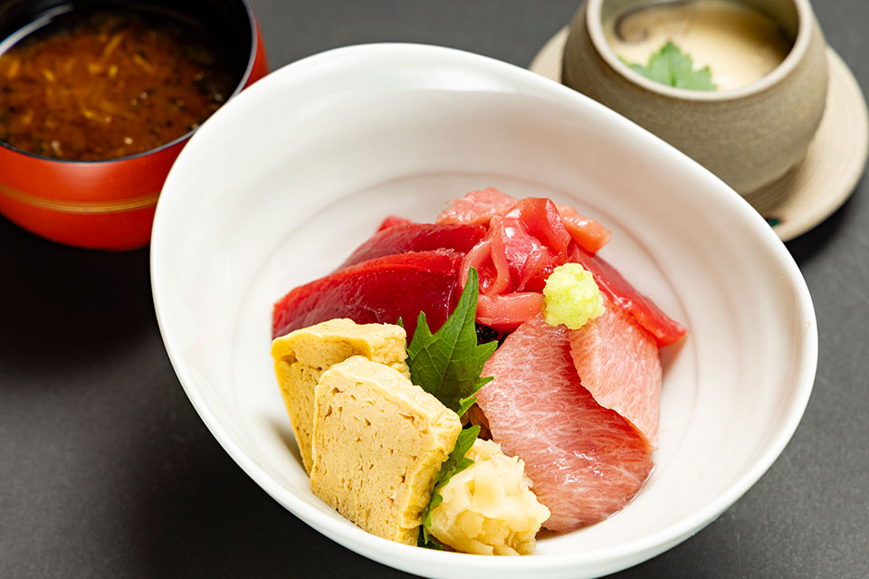 Tennen Honmaguro-don bowl Lunch