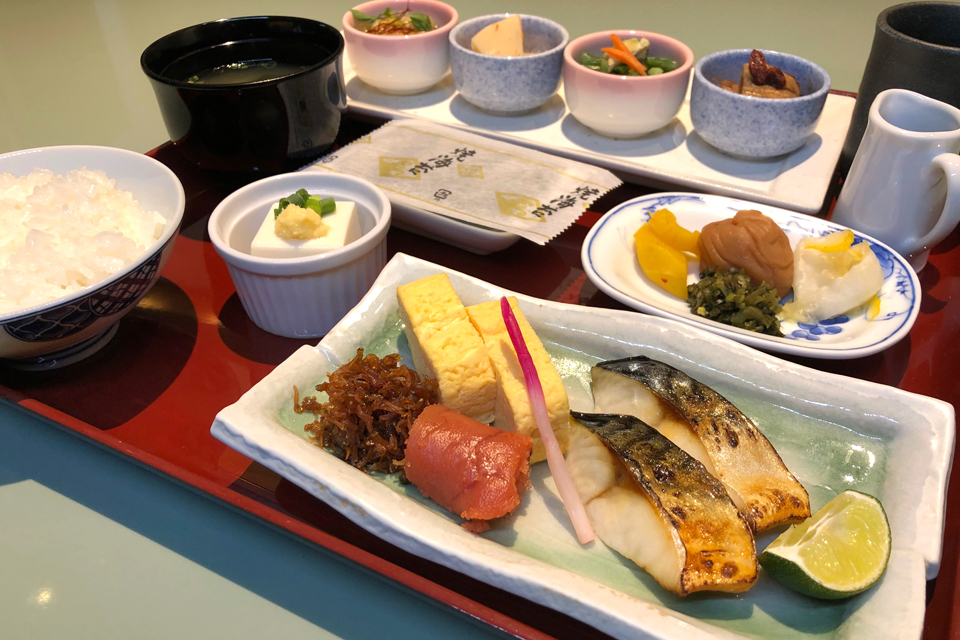 朝食メニュー 新型コロナウイルス対策による営業内容変更と営業再開について ホテルニューオータニ大阪