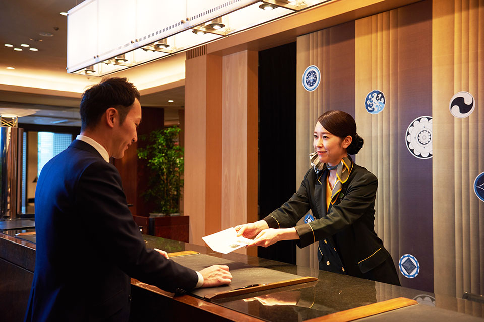 フロントスタッフの写真